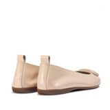 Baleriny skórzane w odcieniu różu Wonders FEI, widok z tyłu.