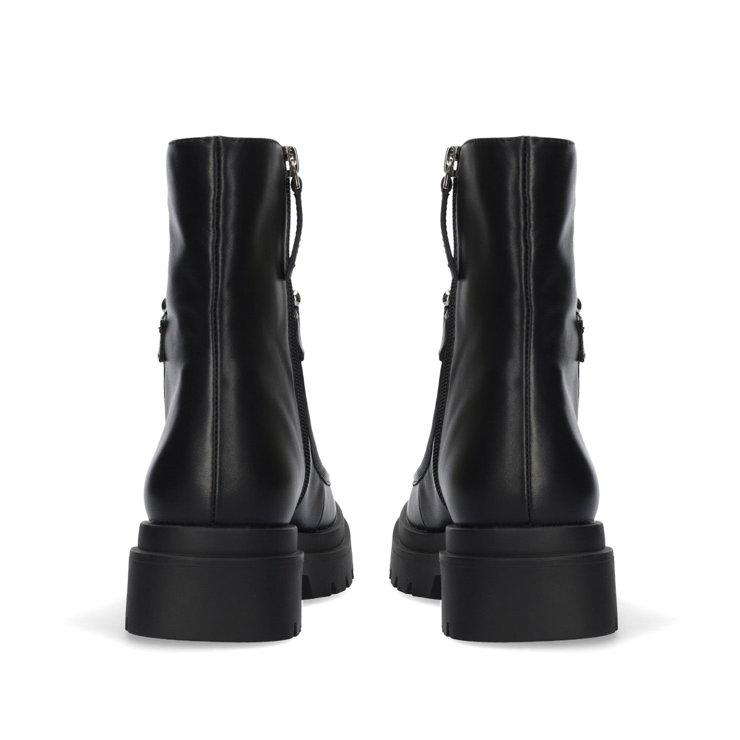 Botki Bibi Lou – czarne, skórzane, hiszpańskie - widok od tyłu.