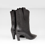 Botki Tuffoni – czarne, skórzane, na obcasie z szeroką cholewką ze skóry naturalnej - widok z tyłu.