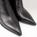 Botki włoskiej marki Tuffoni – na obcasie kieliszkowym, czarne, skóra naturalna - widok z góry.