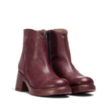 Jesienne botki Wonders z nowej kolekcji – bordowe, skóra naturalna, na obcasie, widok pod kątem.