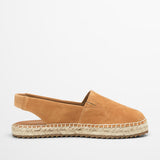 Espadryle Marc O’Polo skórzane zamszowe bez pięty – widok z drugiego boku, podkreślający naturalną strukturę zamszu.