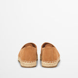 Espadryle Marc O’Polo zamszowe skóra naturalna – widok z tyłu, pokazujący haftowane logo na pięcie.