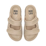 Klapki Bibi Lou camel widziane z góry – beżowe hiszpańskie obuwie na platformie z paskami na rzepy i wyprofilowaną wkładką