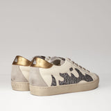 Sneakersy Bibi Lou – skórzane, z motywem płomienia wykonane ze skóry naturalnej licowej i zamszowej - widok z tyłu eksponujący złoty zapiętek.