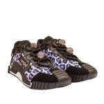 Zamszowe sneakersy Tuffoni w stylu urban, z animal printem i ozdobnymi kulami przy podeszwie, widok z przodu i boku.