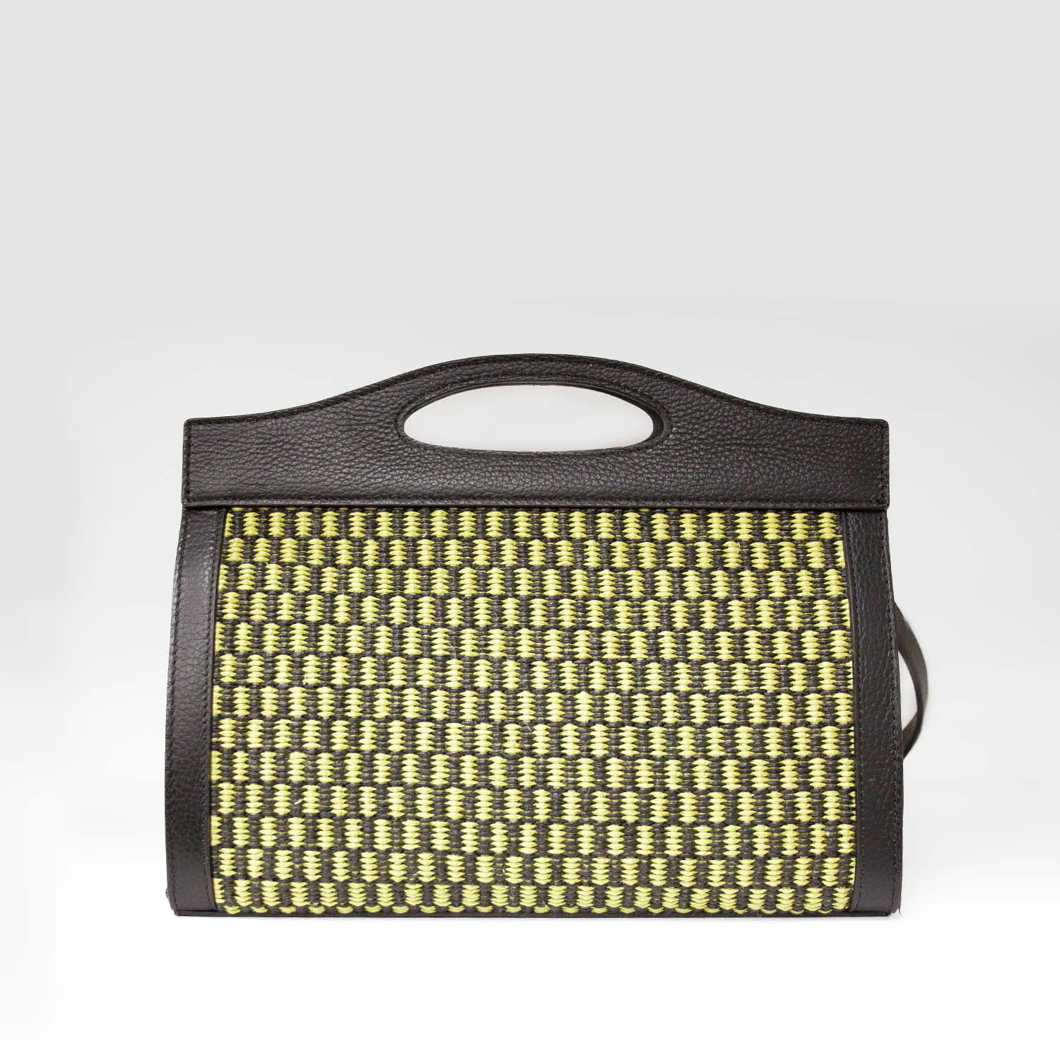 Torebka Ripani – zielona, włoska, typu kuferek z naturalnej skóry oraz naturalnej rafii - widok z tyłu.