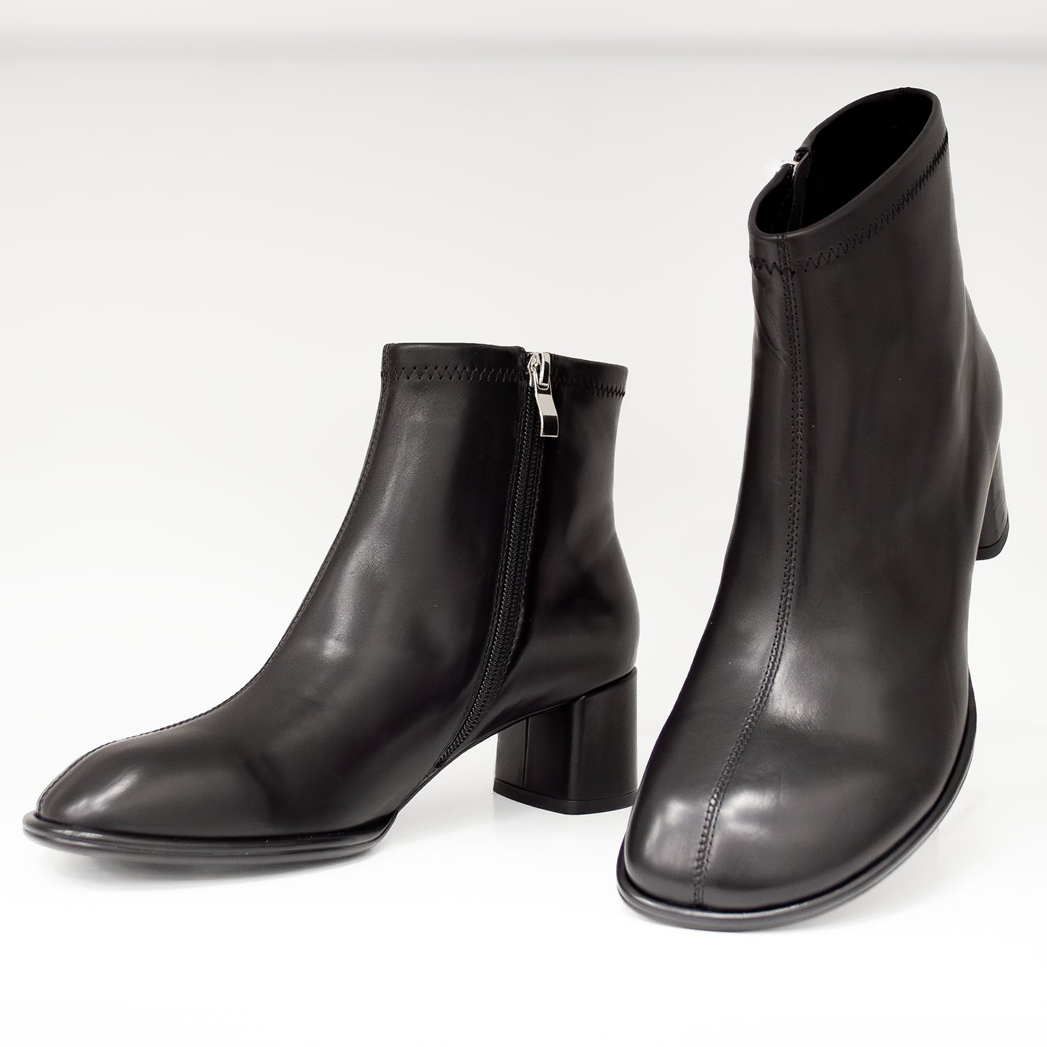 Botki Tuffoni – czarne, skóra naturalna, na obcasie - widok z przodu.