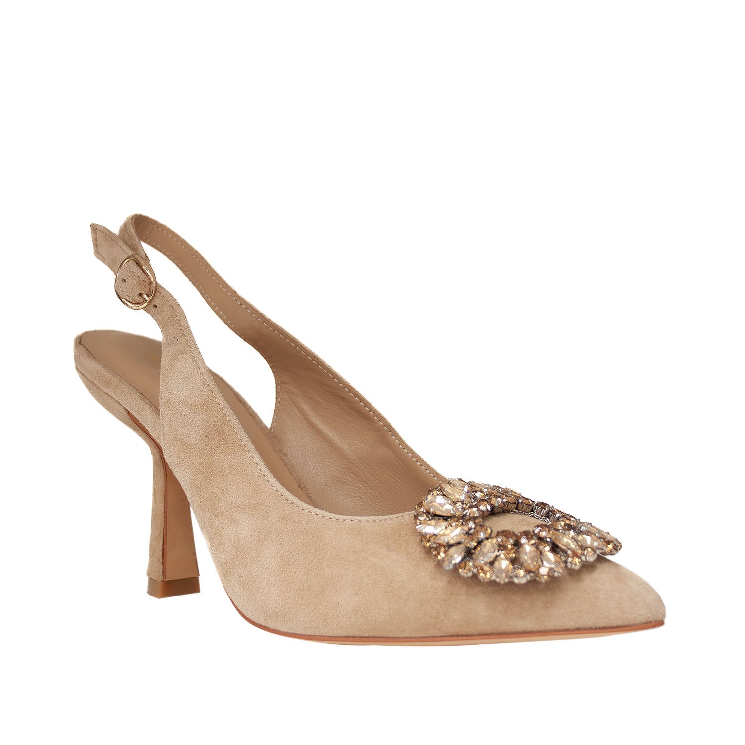 Czółenka Alma En Pena – beżowe, zamszowe, szpilki bez pięty z cyrkoniami, widok pod kątem.