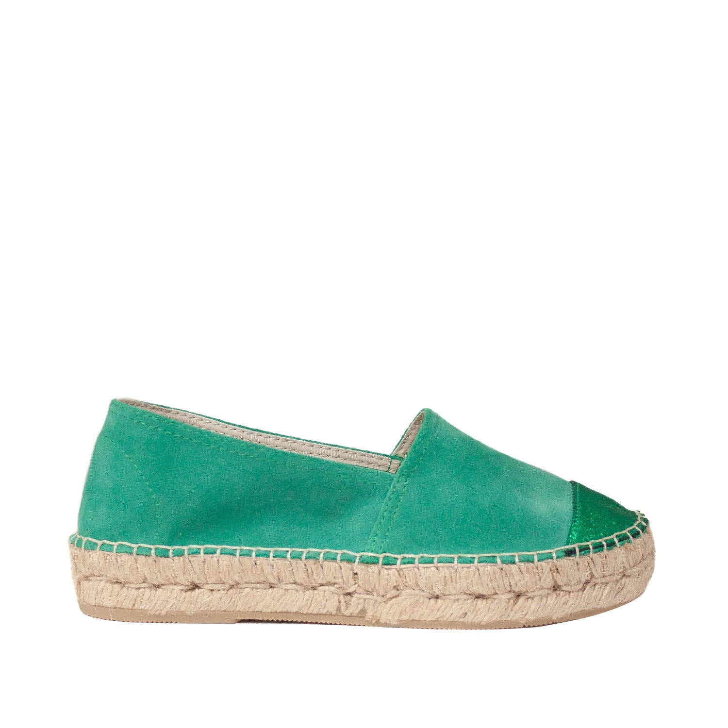Espadryle Macarena – zielone, zamszowe, skórzane – ujęcie z boku, klasyczny fason