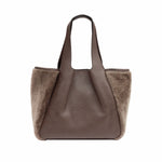 Brązowa shopperka Vesuvio włoskie marki Ripani wykonana z naturalnej skóry licowej oraz futrzastych wstawek po bokach - widok z przodu.