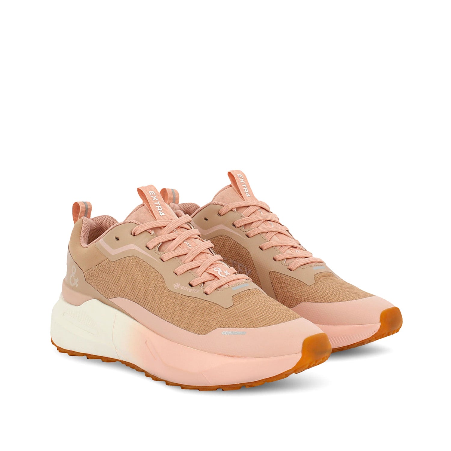 Ultrallekki i stylowe sneakersy na platformie włoskiej marki EXTR4 – beżowe, sportowe, GORE-TEX - widok pod kątem.
