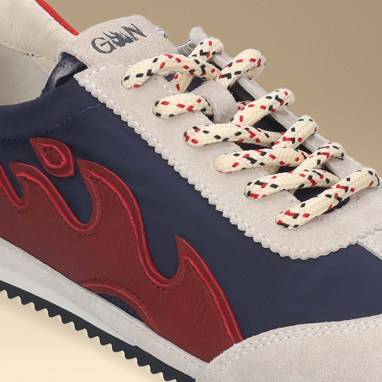 Skórzane sneakersy damskie Bibi Lou Gamin Nova granatowe z płominiem - zbliżenie
