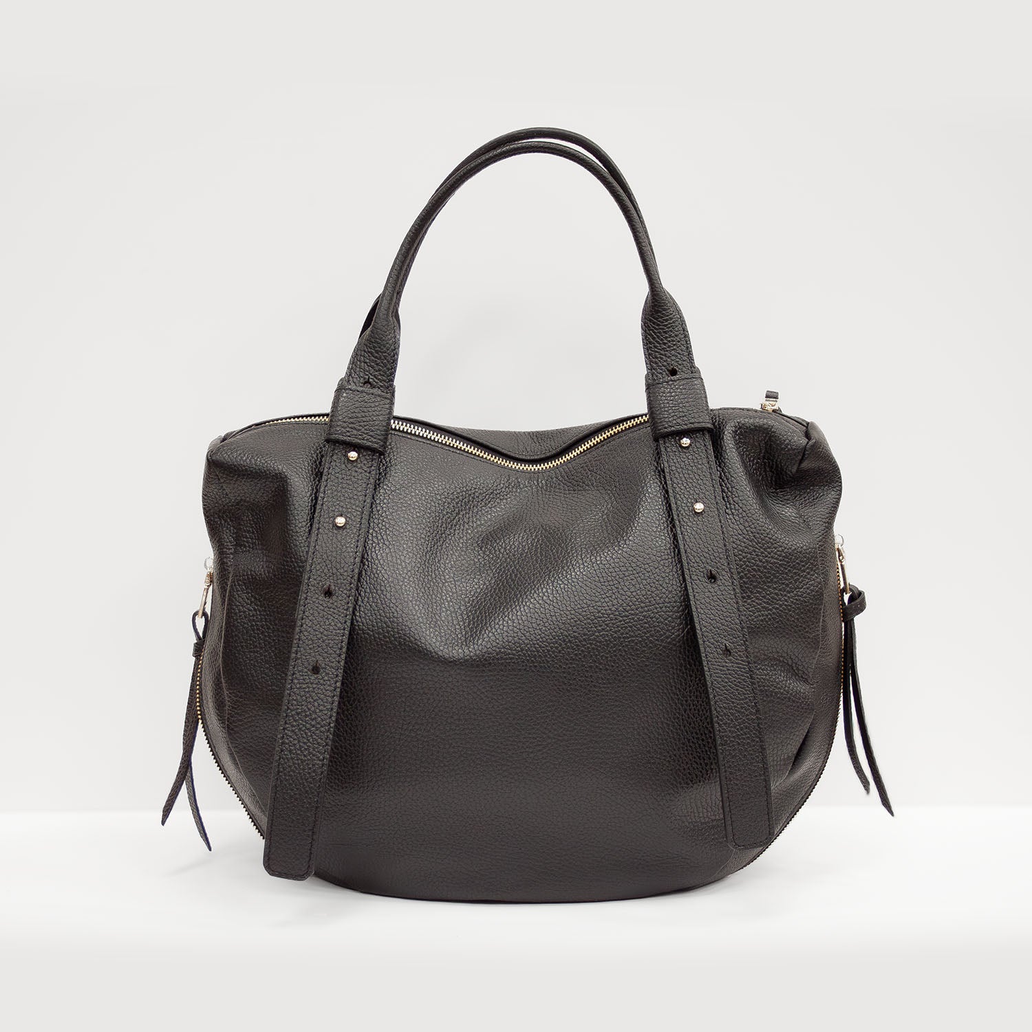 Torebka Ripani – czarna, włoska, hobo - widok z tyłu.