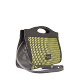 Torebka Ripani – zielona, włoska, typu kuferek z naturalnej skóry oraz naturalnej rafii - widok z boku.